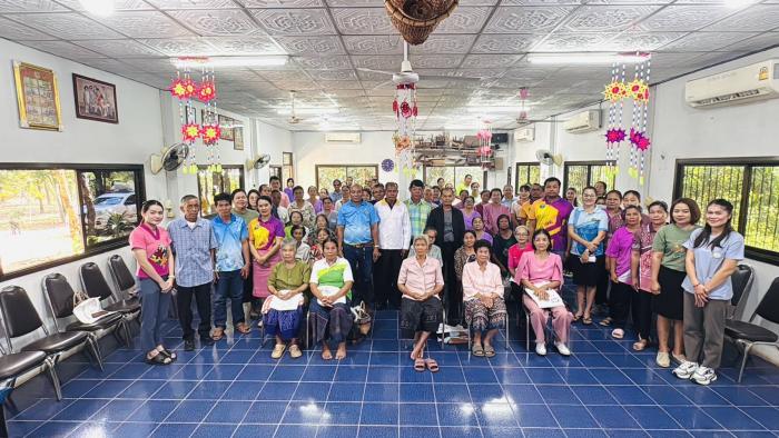 โครงการส่งเสริมสุขภาพ ใส่ใจผู้สูงอายุ...